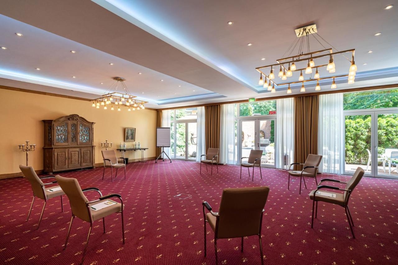Waldhotel Tannenhaeuschen Wesel  Kültér fotó