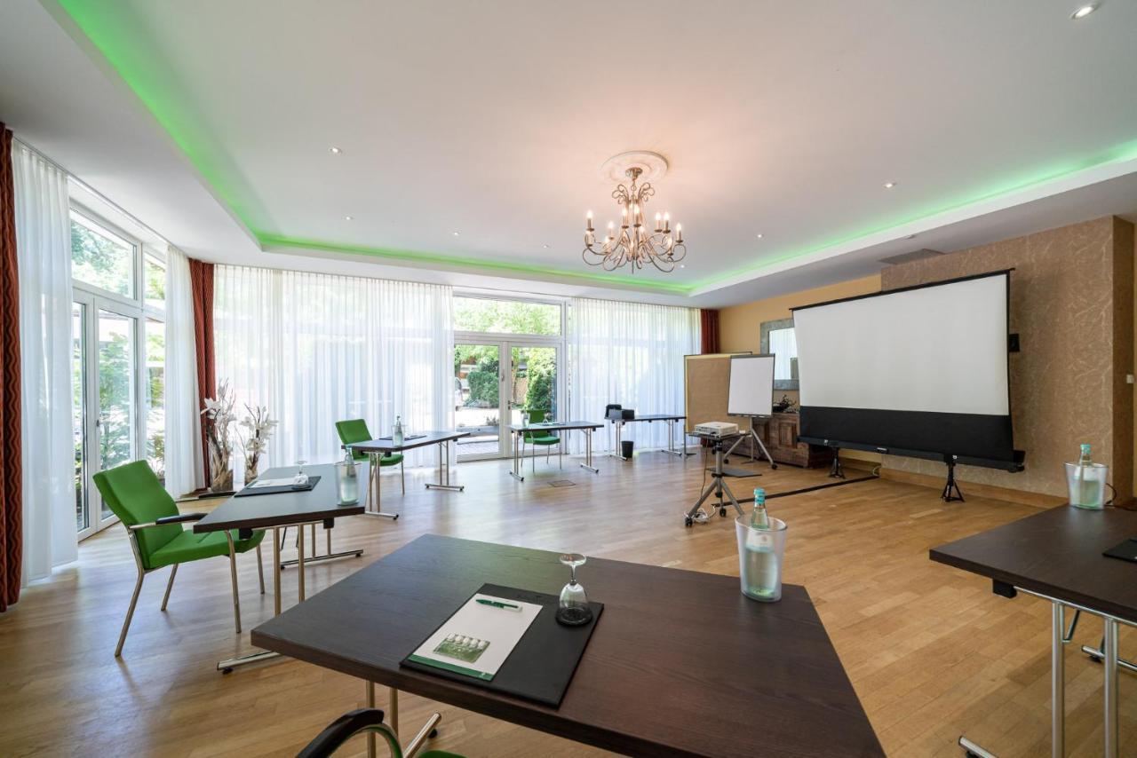 Waldhotel Tannenhaeuschen Wesel  Kültér fotó