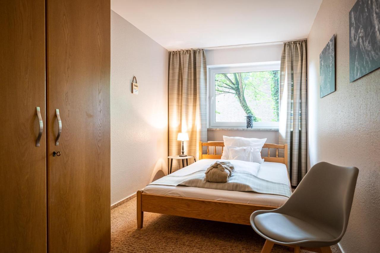 Waldhotel Tannenhaeuschen Wesel  Kültér fotó