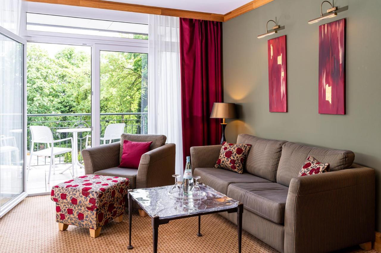 Waldhotel Tannenhaeuschen Wesel  Kültér fotó